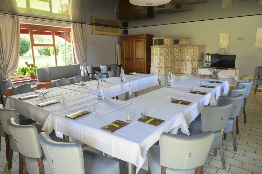 relais-alsace-hotel-restaurant-rouffach-23-salle-seminaire